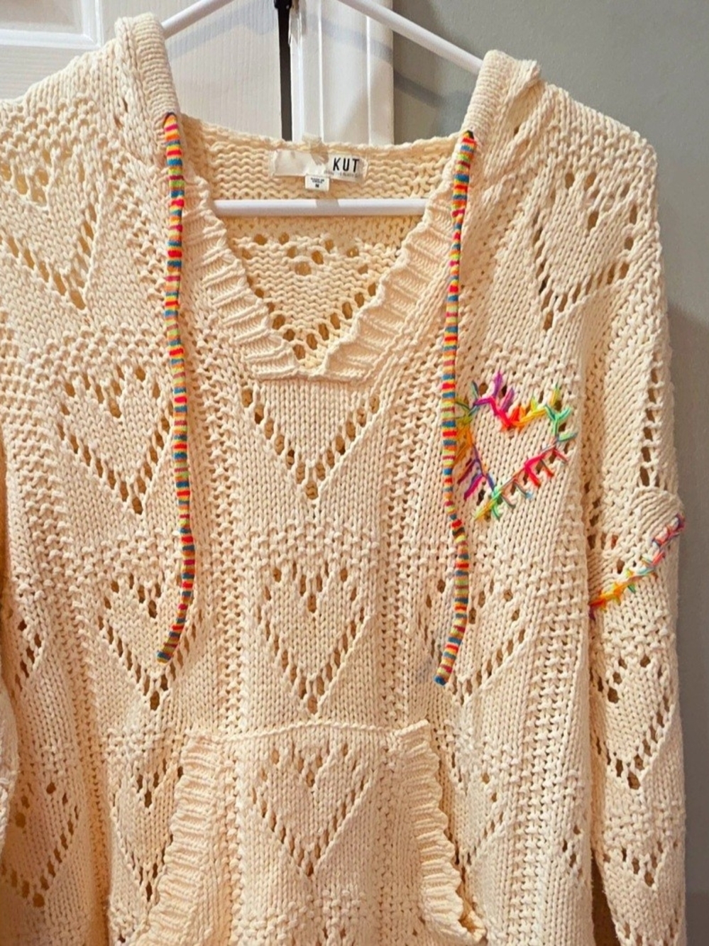 Kut from the Kloth Cream Knit V-Neck Hoodie with Rainbow Trim